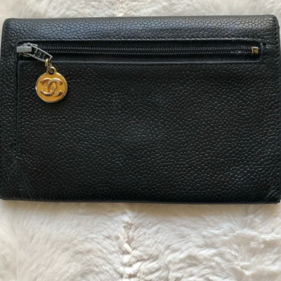 Chanel CC Black Caviar Leather wallet/crossbody-chain is optional, but included. - Picture 8 of 14